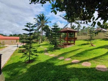 Mansion House and A Farm Lot in Tagaytay City