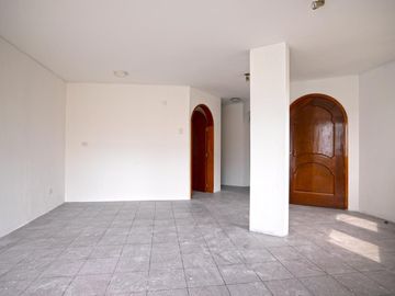 Alquiler Departamento Surco por Tinoco