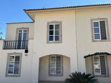 Casa en Residencial Senderos
