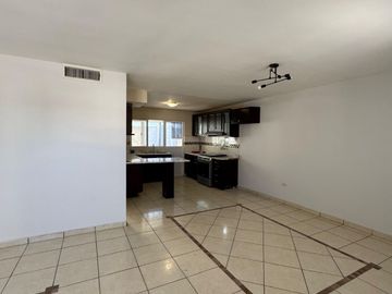 Casa en Residencial Senderos