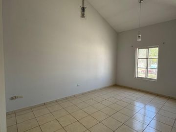 Casa en Residencial Senderos