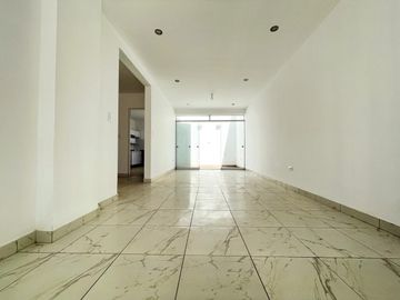 VENTA CASA DE ESTRENO KM 62 PAN. SUR CHILCA (2 PISOS + AZOTEA)