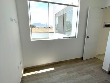VENTA CASA DE ESTRENO KM 62 PAN. SUR CHILCA (2 PISOS + AZOTEA)