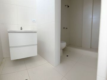 VENTA CASA DE ESTRENO KM 62 PAN. SUR CHILCA (2 PISOS + AZOTEA)