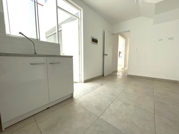 VENTA CASA DE ESTRENO KM 62 PAN. SUR CHILCA (2 PISOS + AZOTEA)