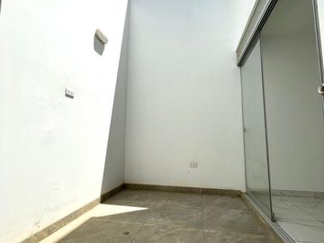 VENTA CASA DE ESTRENO KM 62 PAN. SUR CHILCA (2 PISOS + AZOTEA)