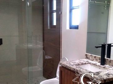 CASA EN VENTA EN CONDADO DEL VALLE, METEPEC