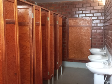 Local Comercial de 905 m2 - Carretera Pimentel
