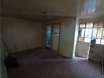 Venta Departamento Para Remodelar en Col. Calputitlán