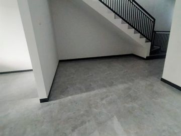 Rumah Baru Jemur Andayani Wonocolo Surabaya Selatan dkt Ahmad Yani