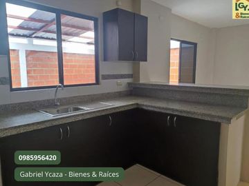 Casa Venta Urb. Logare :  Via a Salitre