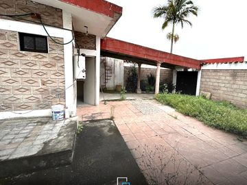 ¡OPORTUNIDAD DE INVERSIÓN EN EL CORAZÓN DE XALAPA! Terreno 1,441 m² + Construcción - $12,000,000