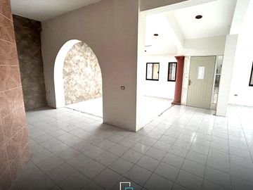 ¡OPORTUNIDAD DE INVERSIÓN EN EL CORAZÓN DE XALAPA! Terreno 1,441 m² + Construcción - $12,000,000