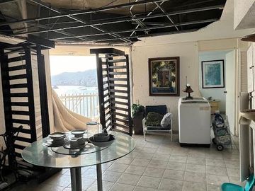Acapulco Departamento De Playa De Oportunidad En Venta En Condominio La Palapa