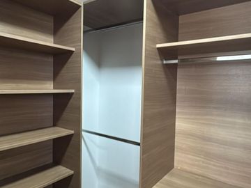 Departamento en venta con vista al Ríos, Guayaquil Tennis Club - Samborondón