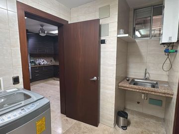 Departamento en venta con vista al Ríos, Guayaquil Tennis Club - Samborondón