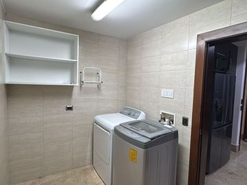 Departamento en venta con vista al Ríos, Guayaquil Tennis Club - Samborondón
