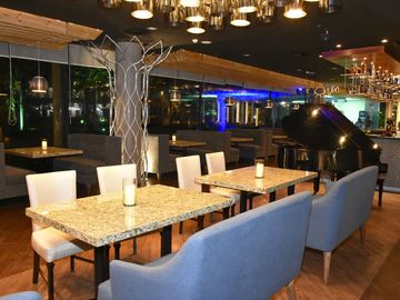 Departamento en venta con vista al Ríos, Guayaquil Tennis Club - Samborondón
