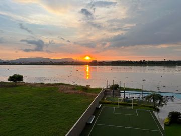 Departamento en venta con vista al Ríos, Guayaquil Tennis Club - Samborondón