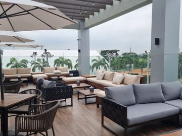 Departamento en venta con vista al Ríos, Guayaquil Tennis Club - Samborondón