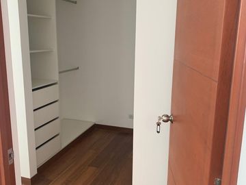 VENTA AMPLIO DUPLEX PISO 3 – SAN BORJA