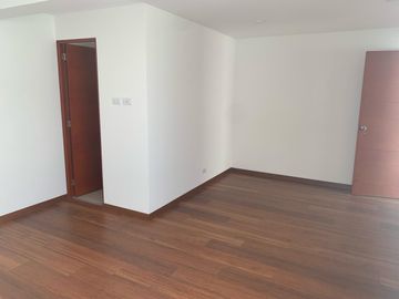 VENTA AMPLIO DUPLEX PISO 3 – SAN BORJA