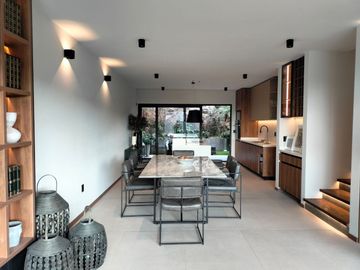 VENTA CASA CAÑADAS DEL LAGO / CORREGIDORA