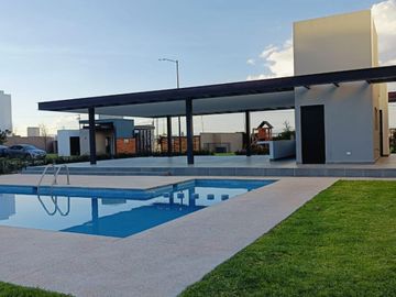 VENTA DEPARTAMENTO EN PLANTA BAJA EN CARLOTA, CORREGIDORA