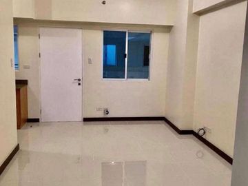 5%DP payable in 12 month Condo in laspinas alea residences near  ST. DOMINIC ACADEMY COLLEGE ,ST.JOSEPH'S ACADEM