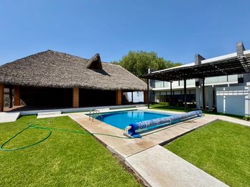 Moderna Casa en Venta Fraccionamiento Bambú Atlixco, Puebla