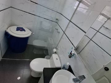 VENDO BELLO DPTO. 3DORM. URB. SANTA LEONOR - CHORRILLOS.
