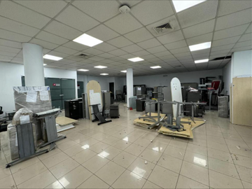 Vendo Local Comercial 400 m² Lima Cercado
