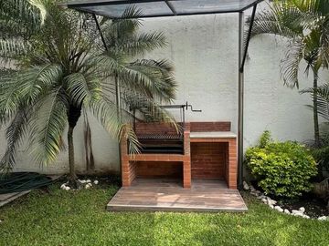 CASA EN FRACCIONAMIENTO CON VIGILANCIA