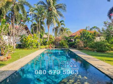 Pool Villa for sale at Hana Village Paknampranburi, 1.8 km from Khaokalok Beach, price 8.9 Million