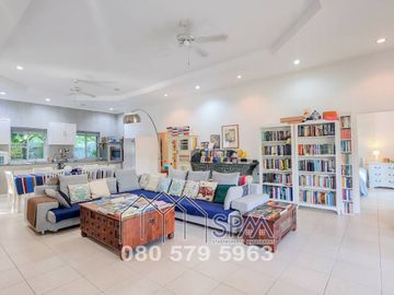 Pool Villa for sale at Hana Village Paknampranburi, 1.8 km from Khaokalok Beach, price 8.9 Million