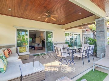 Pool Villa for sale at Hana Village Paknampranburi, 1.8 km from Khaokalok Beach, price 8.9 Million
