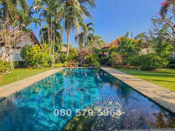 Pool Villa for sale at Hana Village Paknampranburi, 1.8 km from Khaokalok Beach, price 8.9 Million