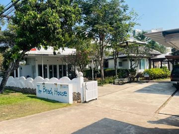 LUXURY BEACHFRONT MODERN TROPICAL VILLA – RAYONG | JUST 30 METERS TO THE BEACH.