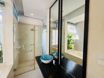LUXURY BEACHFRONT MODERN TROPICAL VILLA – RAYONG | JUST 30 METERS TO THE BEACH.