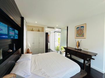 LUXURY BEACHFRONT MODERN TROPICAL VILLA – RAYONG | JUST 30 METERS TO THE BEACH.