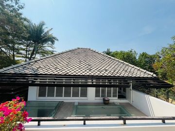 LUXURY BEACHFRONT MODERN TROPICAL VILLA – RAYONG | JUST 30 METERS TO THE BEACH.