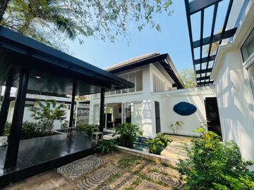 LUXURY BEACHFRONT MODERN TROPICAL VILLA – RAYONG | JUST 30 METERS TO THE BEACH.