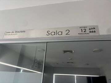 Alquilo oficina 155 m2, 3 coch paralelas, Miraflores