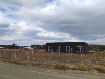 EN VENTA PARCELA CON CASA EN PUNTA ARENAS, SECTOR LEÑADURA