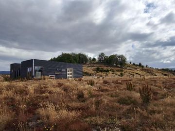EN VENTA PARCELA CON CASA EN PUNTA ARENAS, SECTOR LEÑADURA