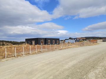 EN VENTA PARCELA CON CASA EN PUNTA ARENAS, SECTOR LEÑADURA