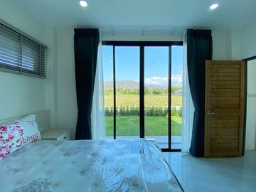 Brand new 3 bed house for sale in Doi Saket, Chiang Mai