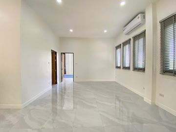 Brand new 3 bed house for sale in Doi Saket, Chiang Mai