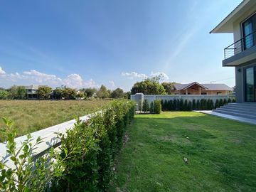 Brand new 3 bed house for sale in Doi Saket, Chiang Mai