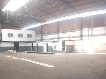 VENTA DE TERRENO 2458 M2, FRENTE 35 M, ZONIFICACION VIVIENDA TALLER, RDM 12 PISOS